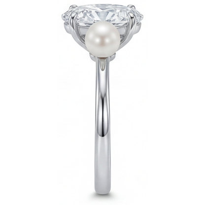 Oval Brilliant Diamond ring in 14K White Gold – top view