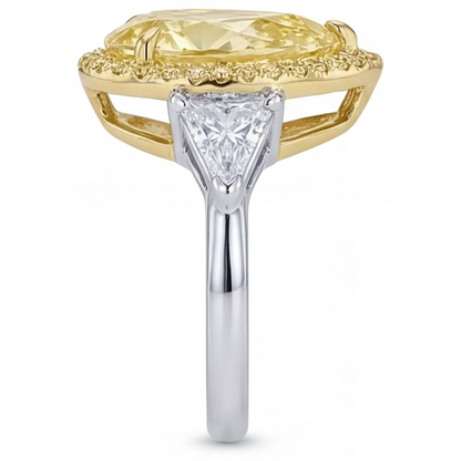Luxurious Statement Ring 4.75 ct – top view