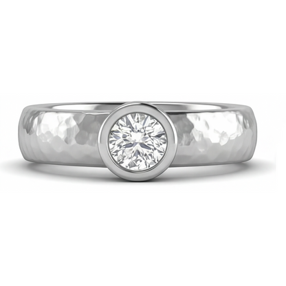 Round Cut Diamond ring in 14K White Gold – main view
