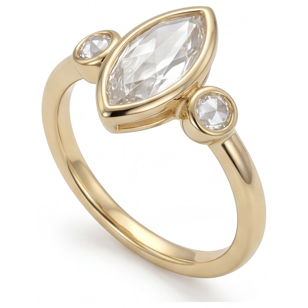 Dazzling Trilogy Ring 2.25 ct – side view