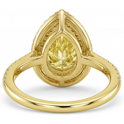 Pear Shape Fancy Yellow Diamond ring in 14K Yellow Gold – detail view