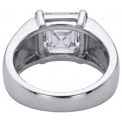 Asscher Fine Diamond ring in 14 Karat White Gold – top view