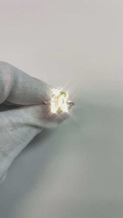 Three Stone Wedding Ring Emerald Natural Earth Mined Diamonds Prong Set 6.25 Carats