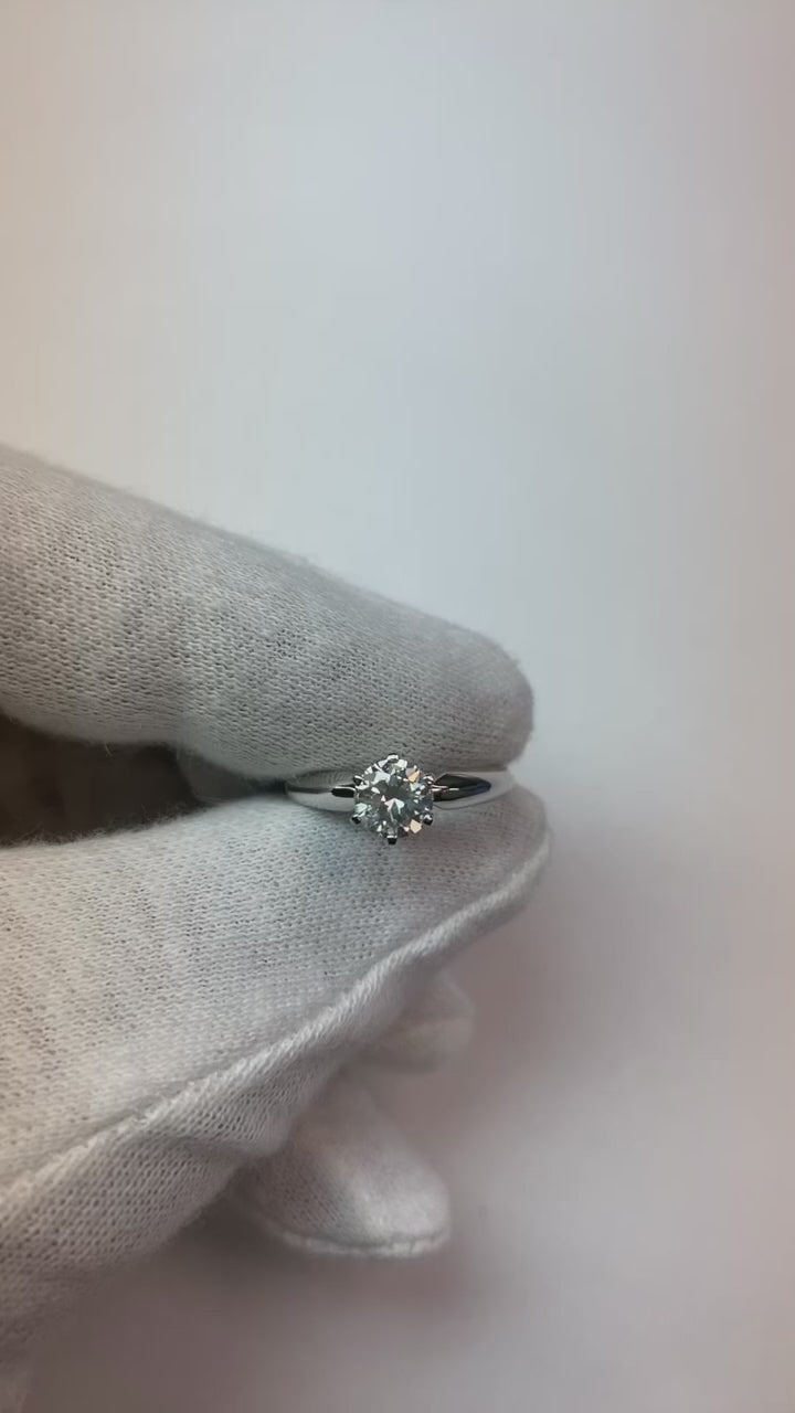  Solitaire Engagement Ring