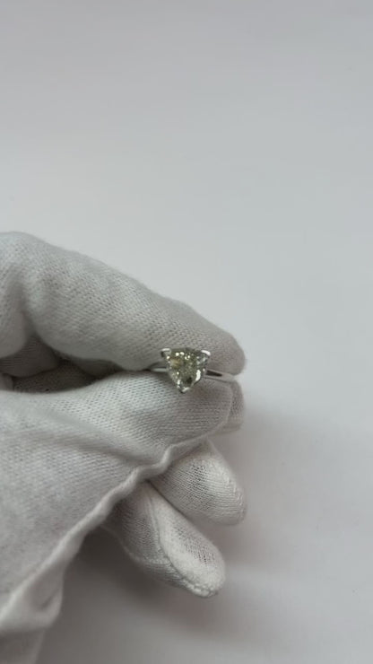 Gorgeous Trillion Loose Natural Earth Mined Diamond 2.51 Ct. F Vs 1