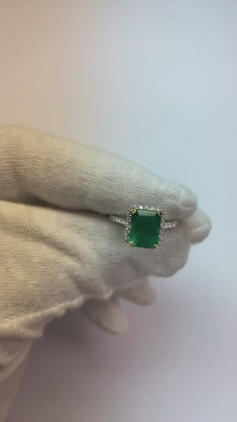 3.55 Ct Emerald Cut Green Emerald With Round Diamond Wedding Ring