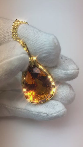 32 Ct Madeira Natural Citrine Women Necklace Pendant Yellow Gold