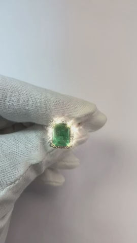 Halo Diamond Colombian Green Emerald Engagement Ring 3.55 Carats White Gold