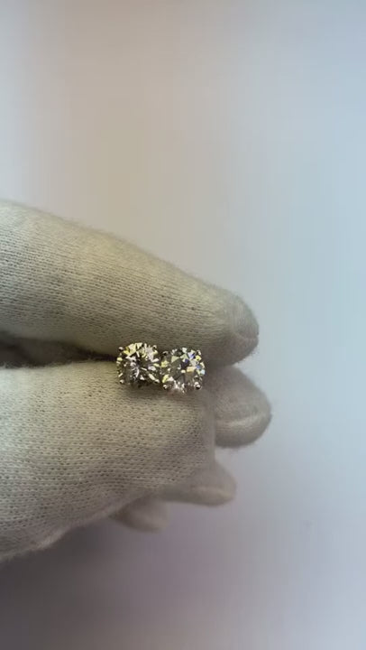 Natural Earth Mined Diamond Stud Earring Fine Jewelry 2.20 Carats 14K White Gold