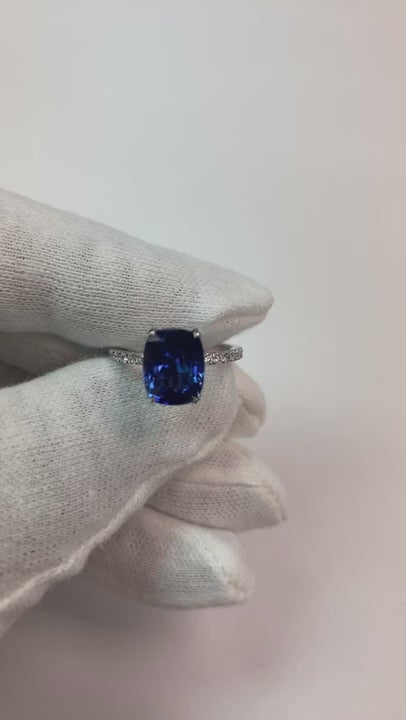 Natural Earth Mined Diamond Solitaire Accents Ring Emerald Blue Sapphire 4 Carats