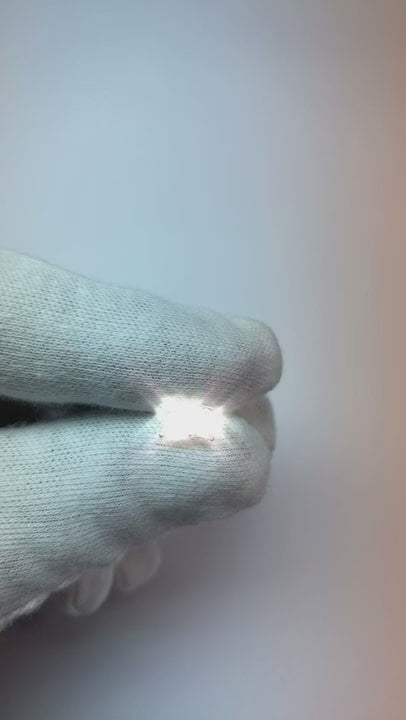 1 Carat G VS1 Cushion Cut Natural Earth Mined Diamond Studs Earring