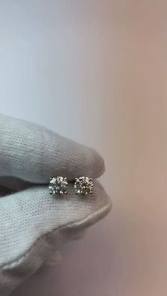 Diamond Studs Earring 1.50 Carats Basket Setting Jewelry