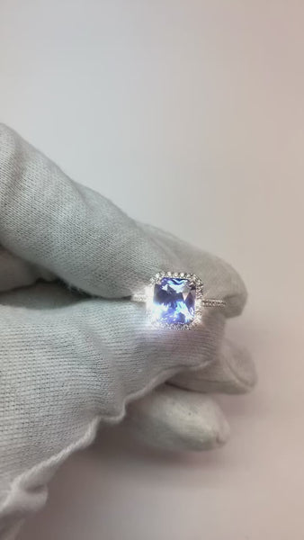 Ladies Halo Diamond Jewelry Ceylon Sapphire Prong Set Gold 5 Carats