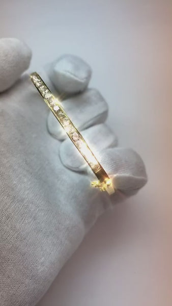 Natural  Diamond Bangle