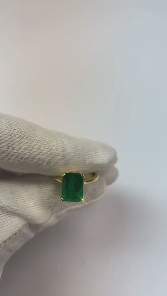 Solitaire Green Emerald Ring 3 Carats Yellow Gold 14K Gemstone Jewelry