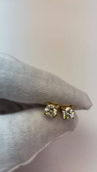 1.50 Carats Prong Set Diamond Stud Earring Yellow Gold 14K