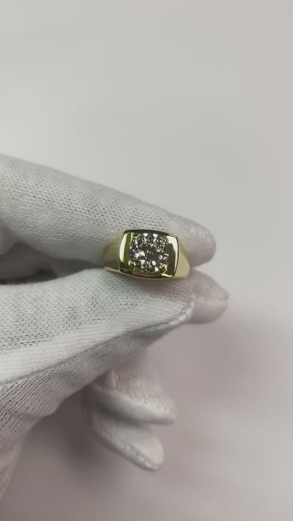 Men’s Old Mine Cut Round Diamond Thick Shank Yellow Gold Ring 2 Carats
