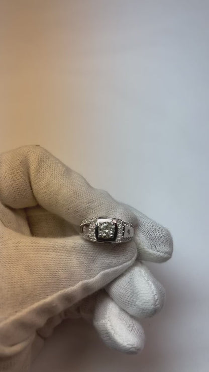 Custom Jewelry White Gold Anniversary Ring Round Real Diamond