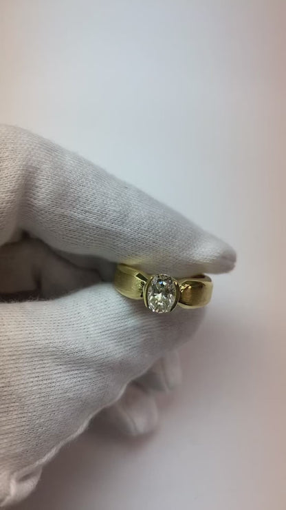 Men Solitaire Ring Oval Diamond 1.50 Carats Yellow Gold Jewelry