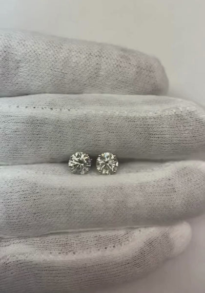 Diamond Stud Platinum Earrings Post 2.02 Ct.