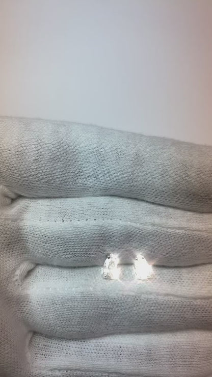 Natural Earth Mined Diamonds Stud Women Earring White Gold New 1.01 Carat Pear Cut G Si1