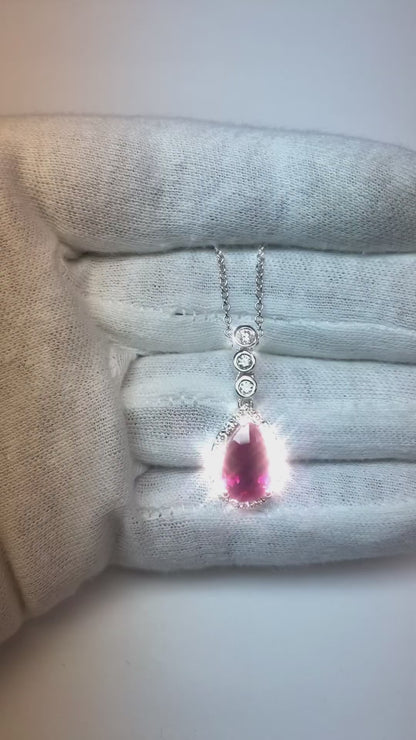 Red Ruby With Natural Earth Mined Diamonds 5 Carats Pendant Necklace Gold White 14K