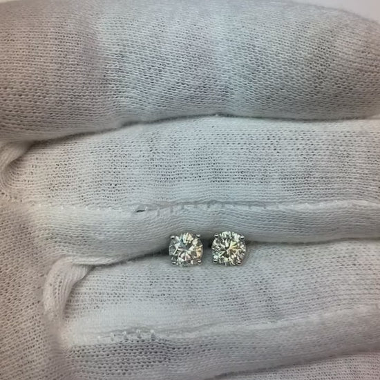  Diamond  Earring Studs 
