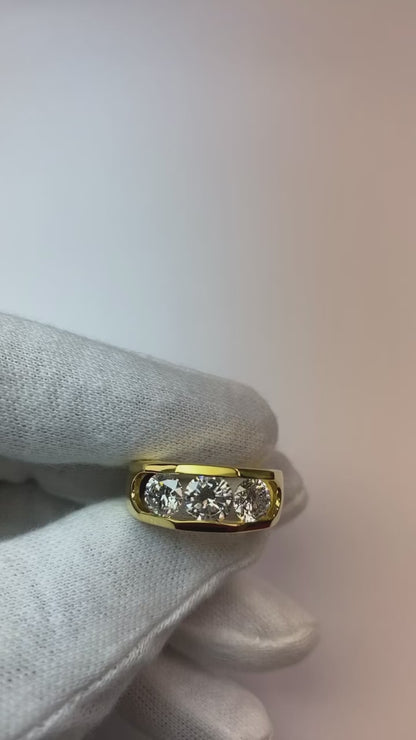 3 Stone Diamond Men's Ring Gold 2.50 Carats