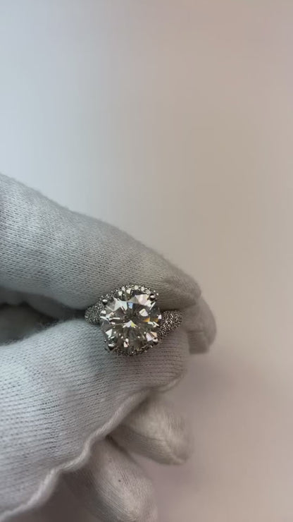 50K Earth Mined Diamond Ring