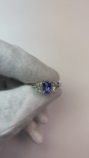 Radiant Diamond Jewelry Emerald Blue Sapphire 3 Stone Ring 3 Carats