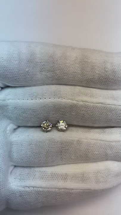 Old Miner Natural Earth Mined Diamond studs earrings 1 carat