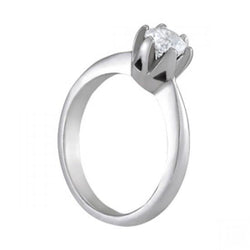 0.75 Carats Round Diamond Solitaire Prong Setting Engagement Ring