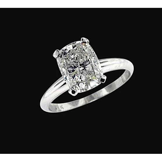 Radiant Cut Diamond Solitaire Ring 4 Prongs 