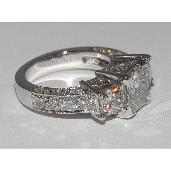 Three Stone Ring 4.26 Ct.Diamonds Three Stone White Gold Engagement Ring