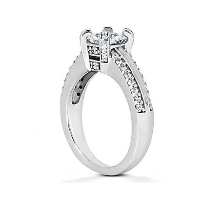 Solitaire Ring with Accents