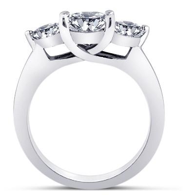 Three Stone Ring Round Diamonds Engagement Ring Gold New 2.91 Carat Three Stone