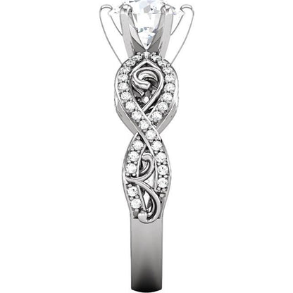 New Design  Lady’s  Style White Elegant Gold Diamond Solitaire Ring with Accents 