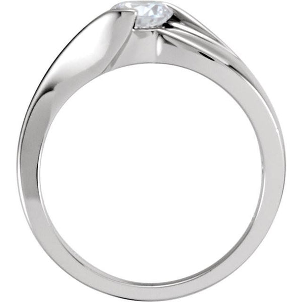   Lady’s Sparkling Unique Solitaire White Gold Diamond Anniversary Ring 