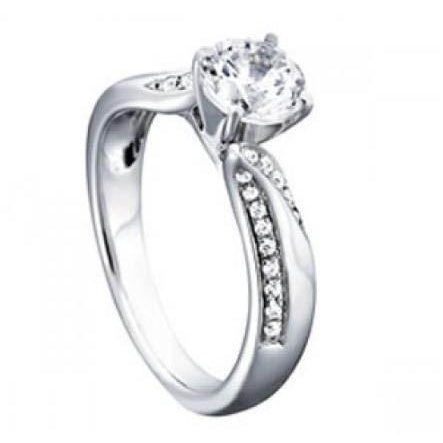  Sparkling Unique Lady’s  Solitaire Ring 