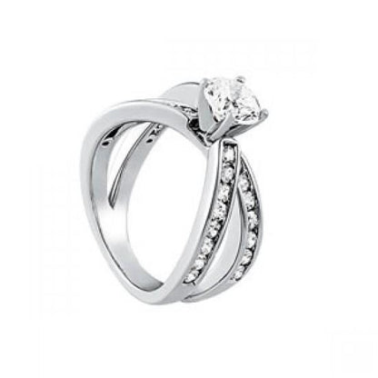  High Quality Twisted Sparkling Solitaire Ring with Accents White Gold Diamond