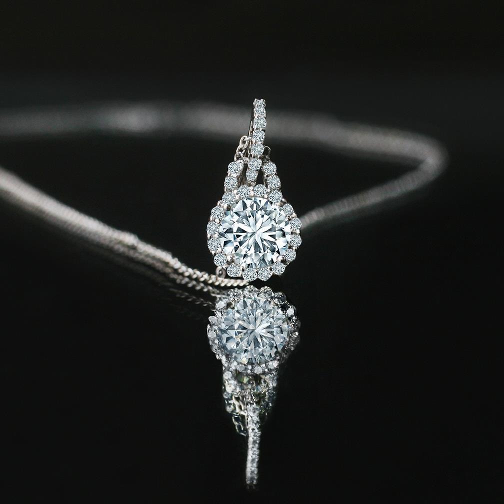1.4 Ct Round Halo Diamond Necklace Pendant 14K White Gold Pendant