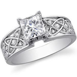 2.50 Carats Princess And Round Cut Diamonds Ring New With Accents