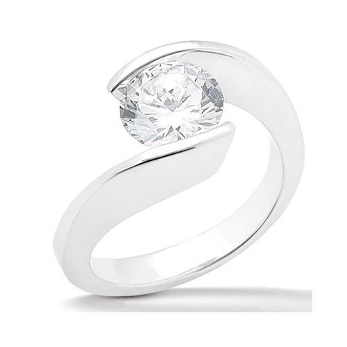 Lady’s Twisted Sparkling Unique Solitaire White Gold Ring 