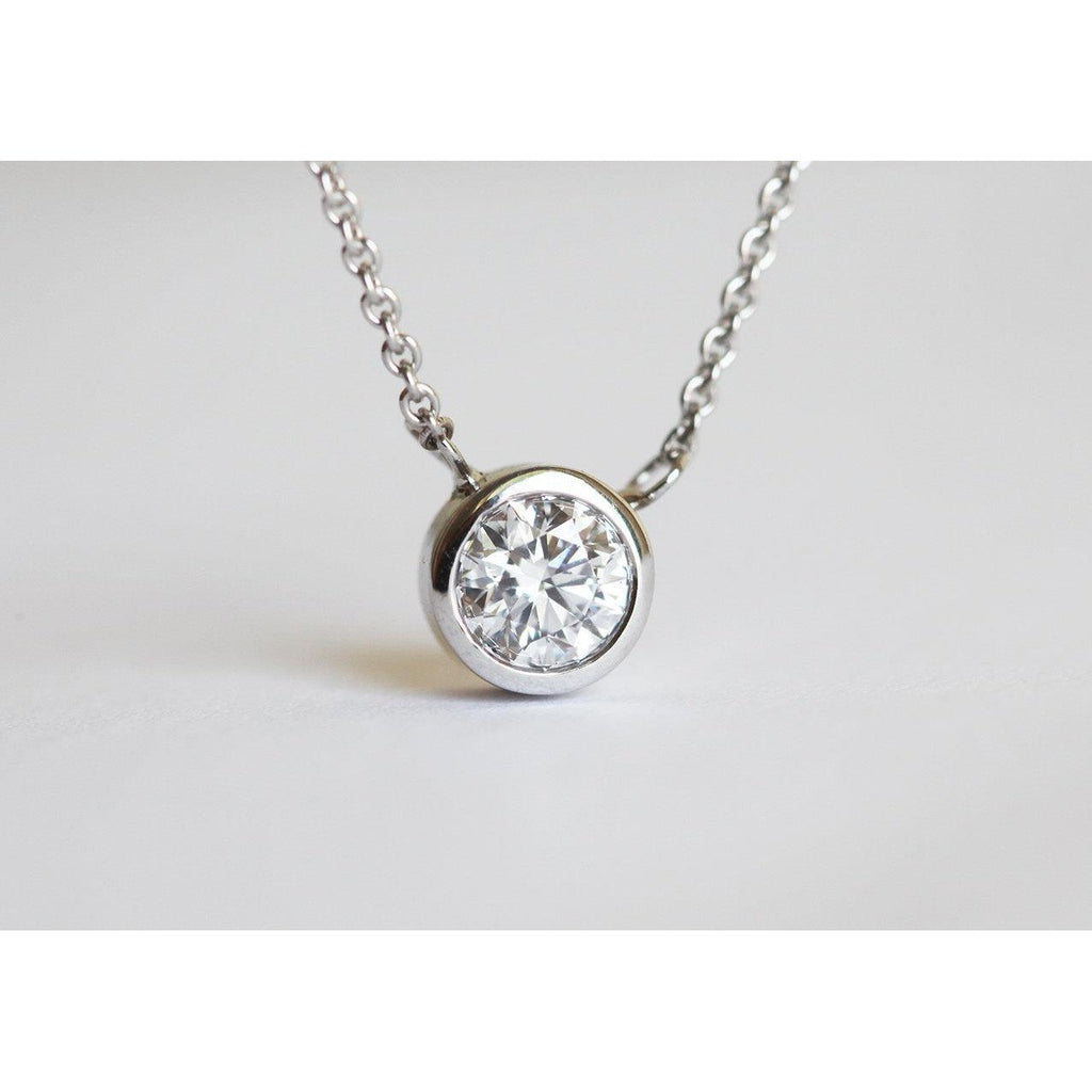 1.22 Carat Diamond Bezel Set Pendant Necklace – Bardys Estate Jewelry