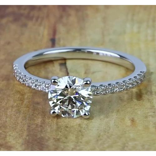 New Design Sparkling Solitaire Ring with Accents White Gold Diamond 