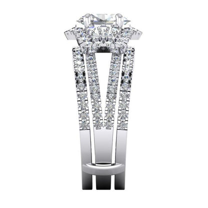 Women's Oval Diamond Ring