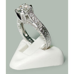 1.75 Ct Round Diamonds White Gold Solitaire With Accents Ring