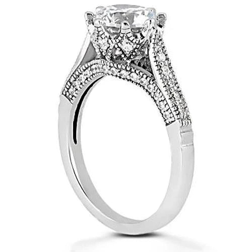 Antique Style Sparkling Unique Solitaire Ring with Accents White Gold Diamond