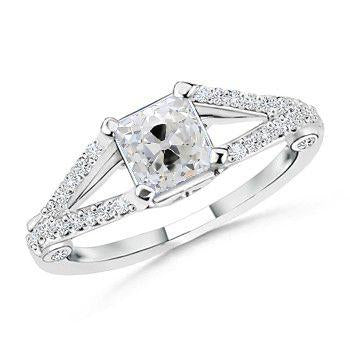 2.50 Carats Engagement Ring Cushion Old Cut