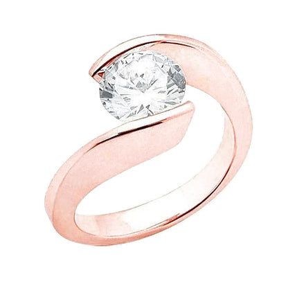 Lady’s Twisted Sparkling Unique Solitaire White Gold Diamond Ring 